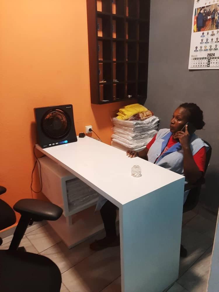 Residence P P M Odza Yaounde Luaran gambar